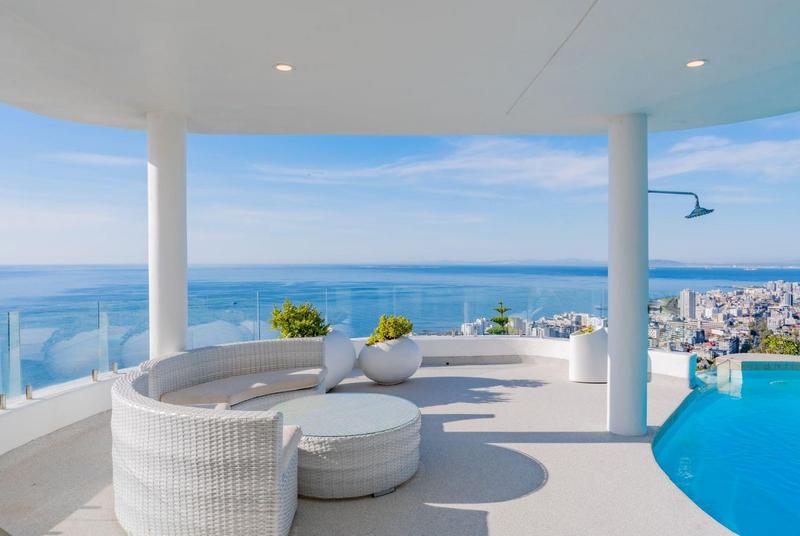 6 Bedroom Property for Sale in Bantry Bay Western Cape